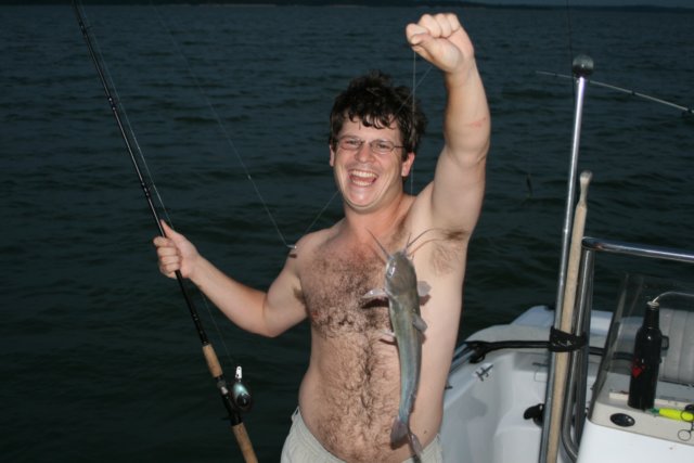 knutcaughthissecondfishacatfish4.jpg