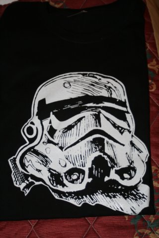 mattsnyatshirt.jpg